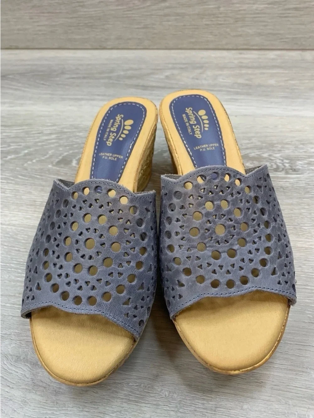 NWOTSpring Steps Women Sandals Slate Gray Laser Cut Leather Wedge 9 Comfort Shoe